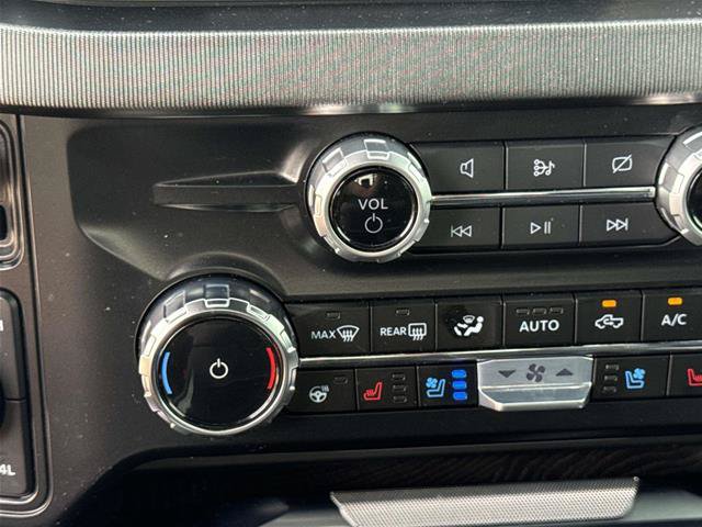 Certified 2024 Ford F250 Platinum AWD/4WD image 32