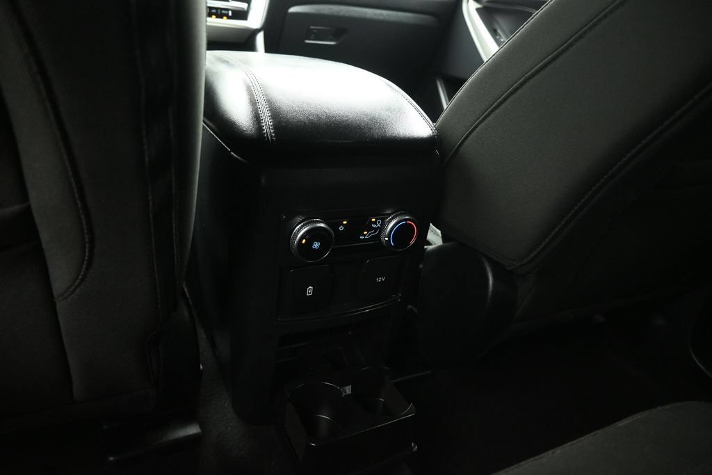 Certified 2022 Ford Explorer XLT RWD image 20