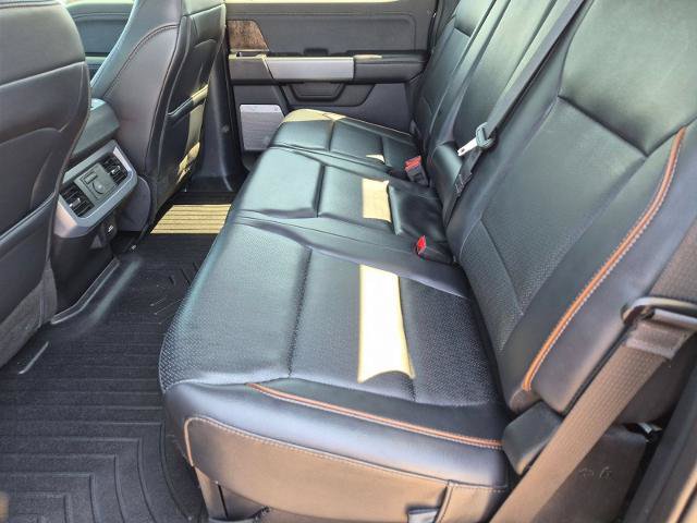 Certified 2025 Ford F250 Lariat w/ Black Appearance Package AWD/4WD image 27
