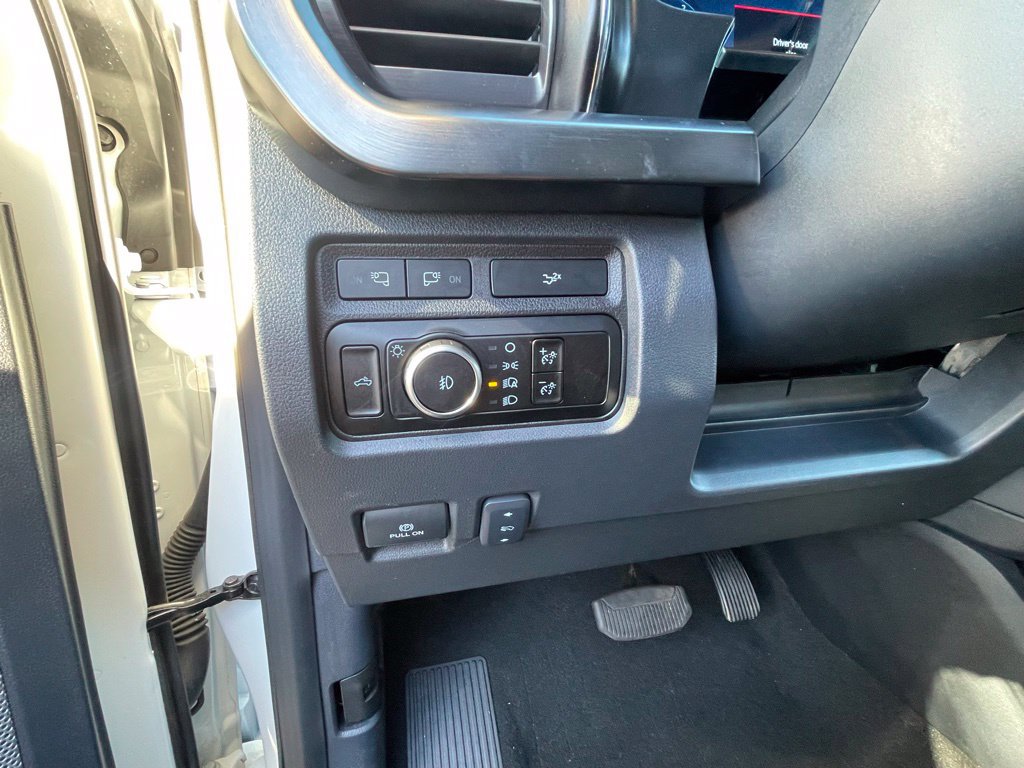 Certified 2024 Ford F350 Lariat w/ Lariat Ultimate Package AWD/4WD image 13