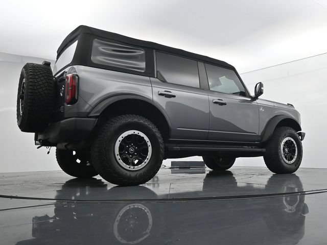 Certified 2023 Ford Bronco Outer Banks w/ Sasquatch Package AWD/4WD image 33