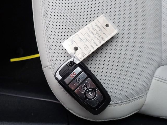 Certified 2025 Ford Expedition Max Platinum image 30