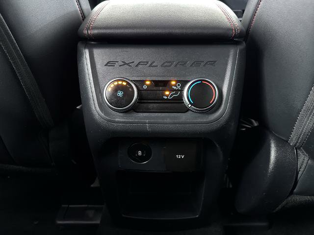 Certified 2025 Ford Explorer ST-Line w/ ST-Line Street Pack image 23