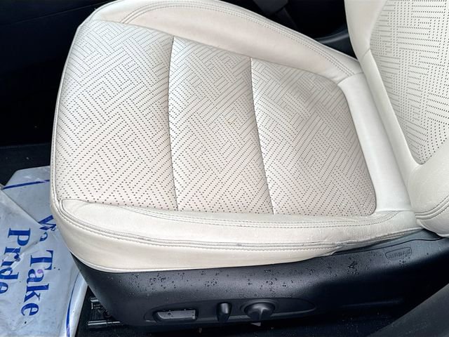 Used 2021 Buick Encore GX Essence w/ Advanced Technology Package AWD/4WD image 25