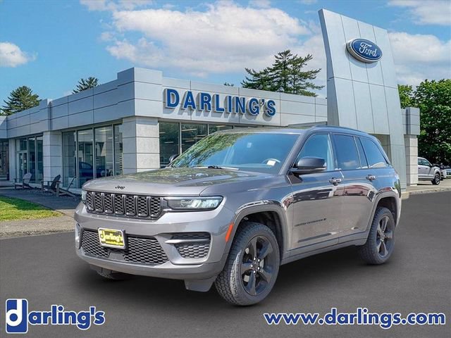 Used 2022 Jeep Grand Cherokee Altitude