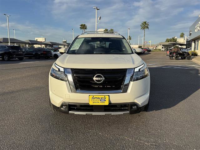 Used 2022 Nissan Pathfinder SL image 7