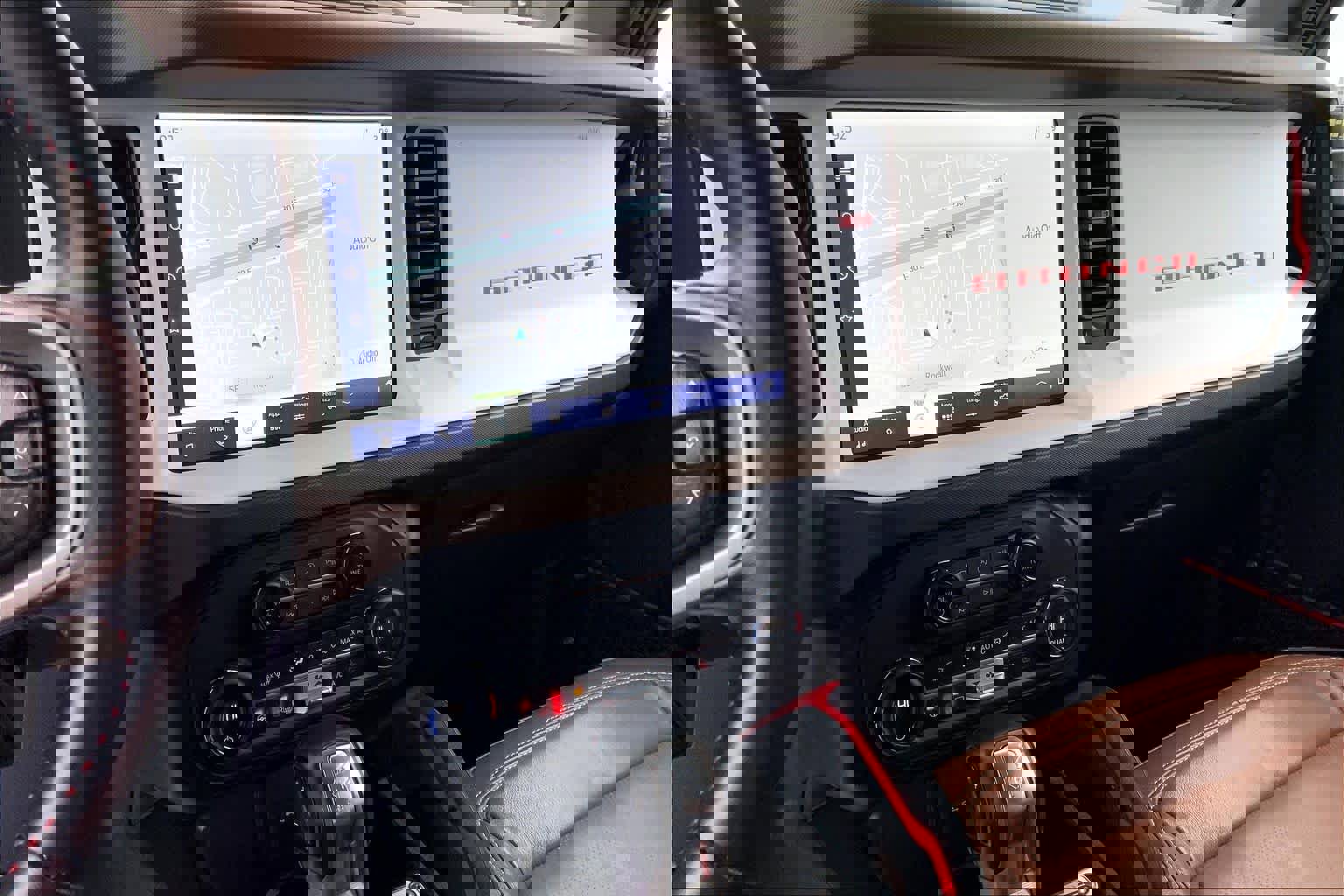 Certified 2023 Ford Bronco Heritage Edition image 5