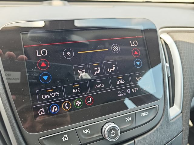 Used 2022 Chevrolet Malibu LT FWD image 24