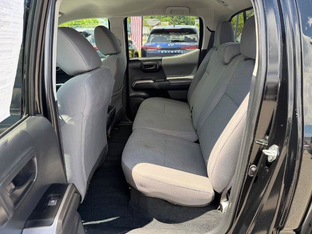 Used 2023 Toyota Tacoma SR5 AWD/4WD image 14