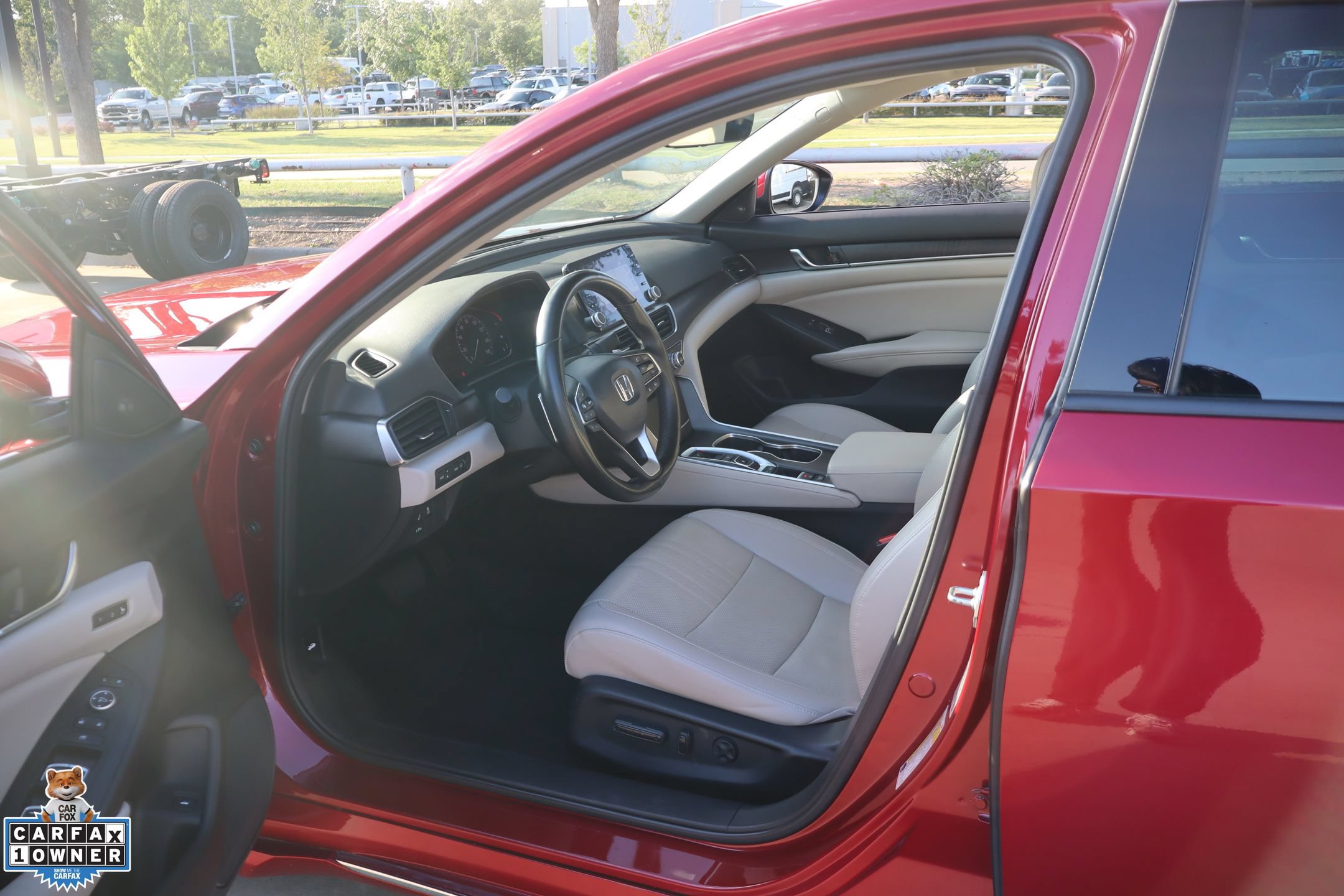 Used 2022 Honda Accord Touring image 25