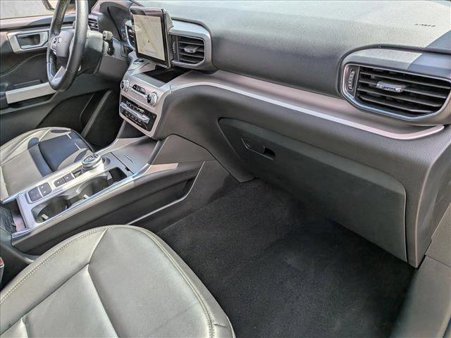 Certified 2024 Ford Explorer XLT w/ Equipment Group 202A image 21