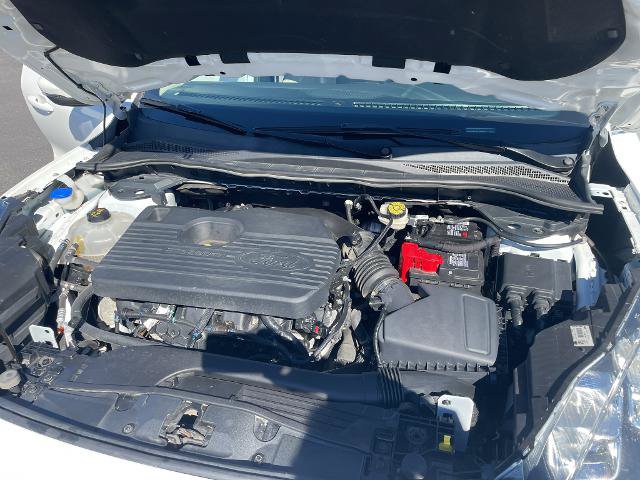 Certified 2020 Ford Escape Titanium AWD/4WD image 17