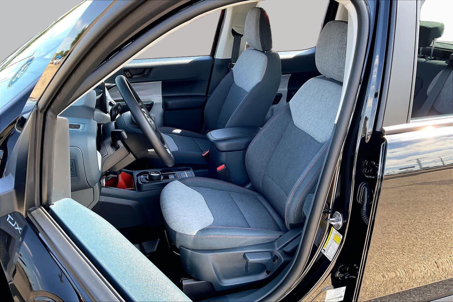 Certified 2024 Ford Maverick XLT FWD image 8