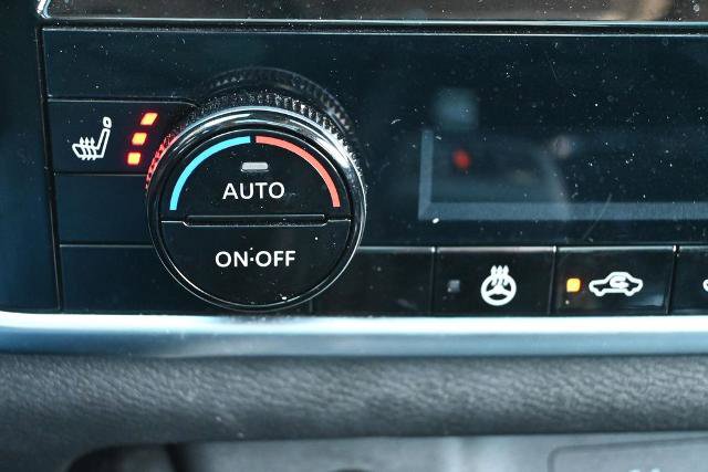 Used 2023 Nissan Rogue SL FWD image 39