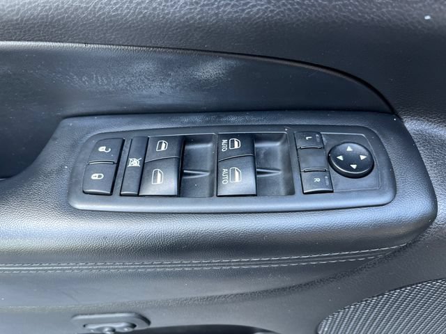 Used 2019 Jeep Grand Cherokee Limited X AWD/4WD image 23