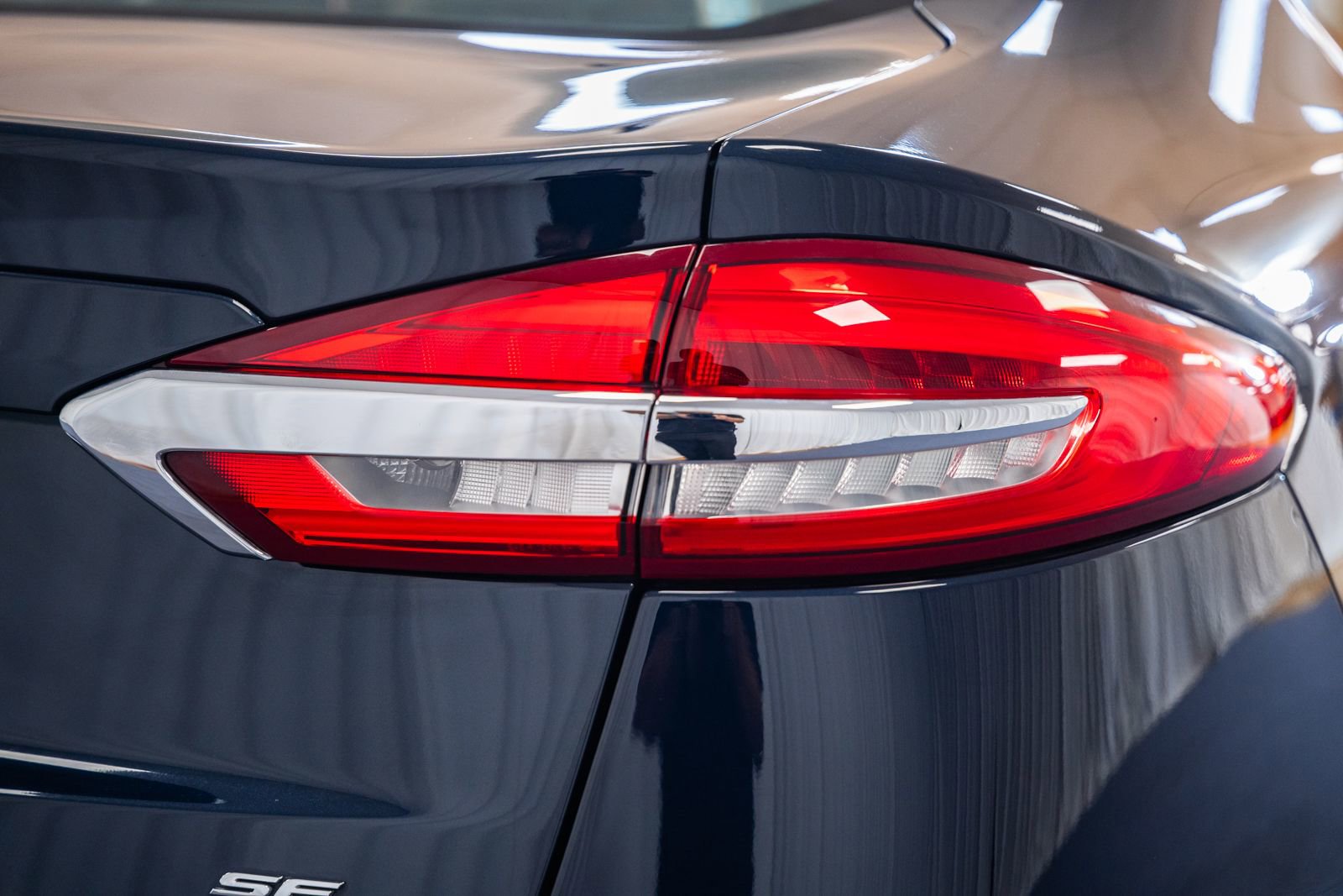 Certified 2020 Ford Fusion SE FWD image 7