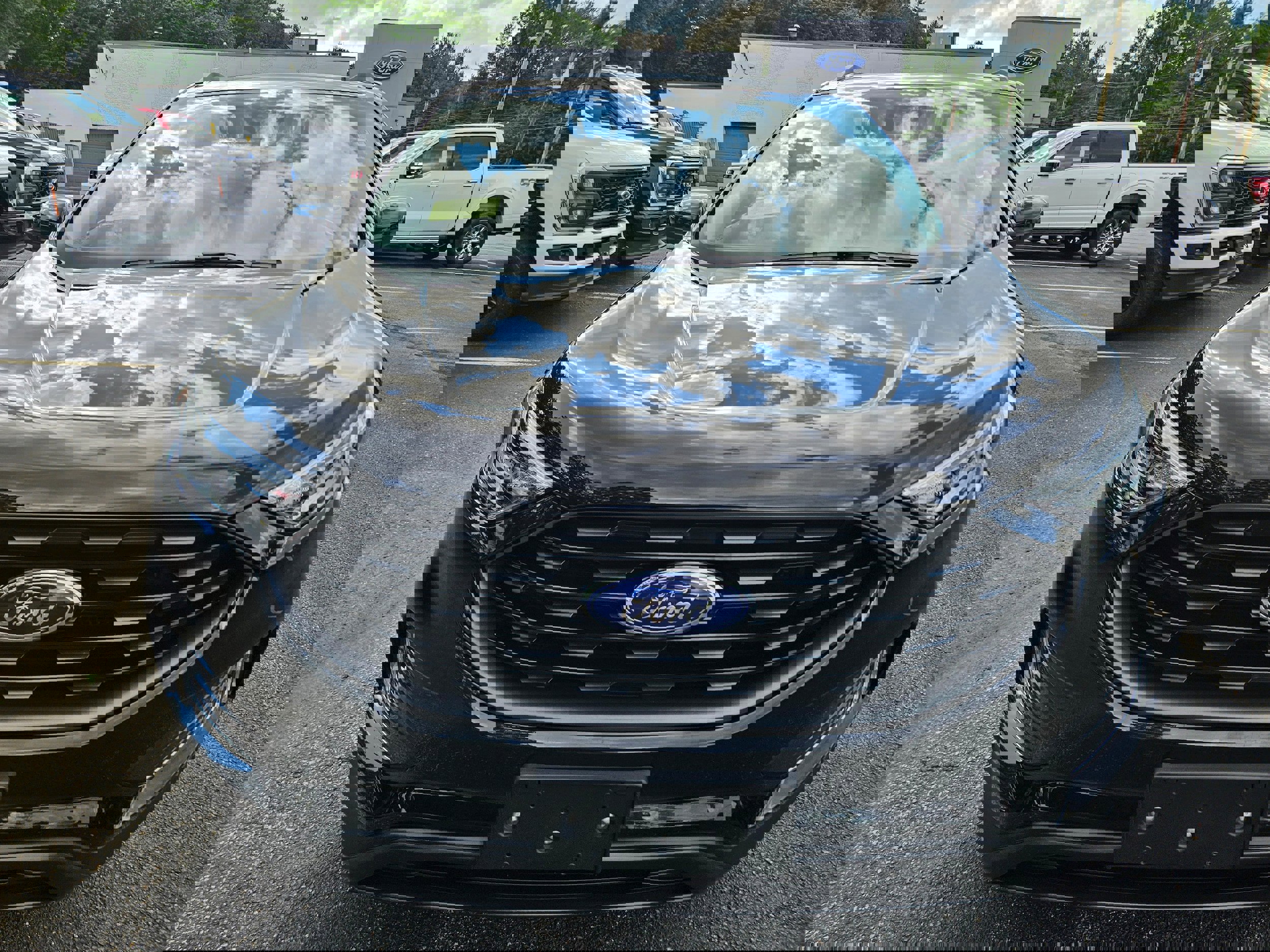 Certified 2022 Ford Edge SEL w/ Sport Appearance Package image 2