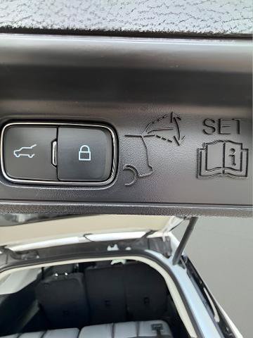 Certified 2025 Ford Explorer Active AWD/4WD image 15