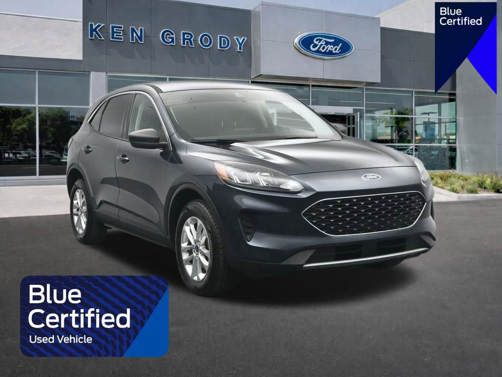 Certified 2022 Ford Escape SE w/ Cold Weather Package