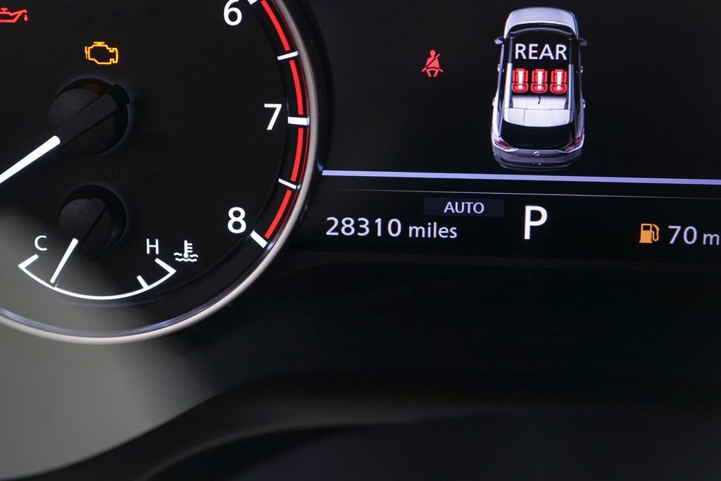 Used 2023 Nissan Rogue SL w/ SL Premium Package AWD/4WD image 19