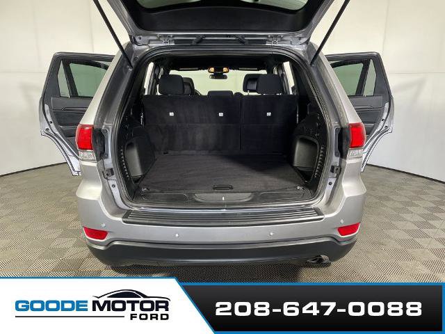 Used 2021 Jeep Grand Cherokee Laredo image 20