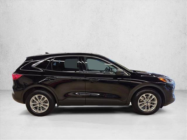Certified 2022 Ford Escape SE w/ Convenience Package FWD image 4