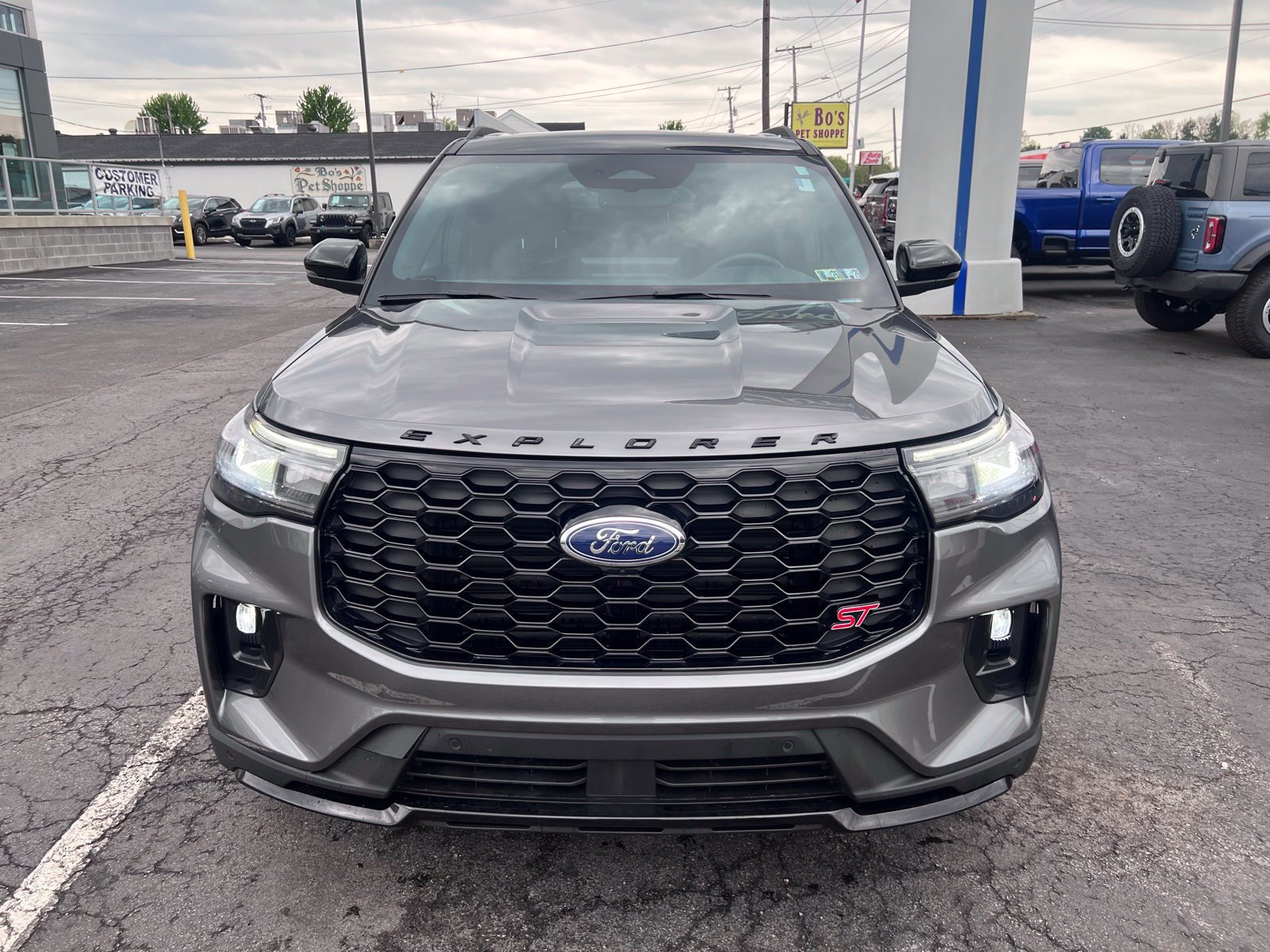 Certified 2025 Ford Explorer ST w/ Sun And Sound Package AWD/4WD image 3