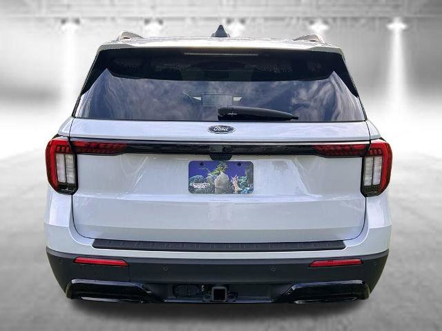 Certified 2026 Ford Explorer ST-Line w/ ST-Line Street Pack RWD image 6