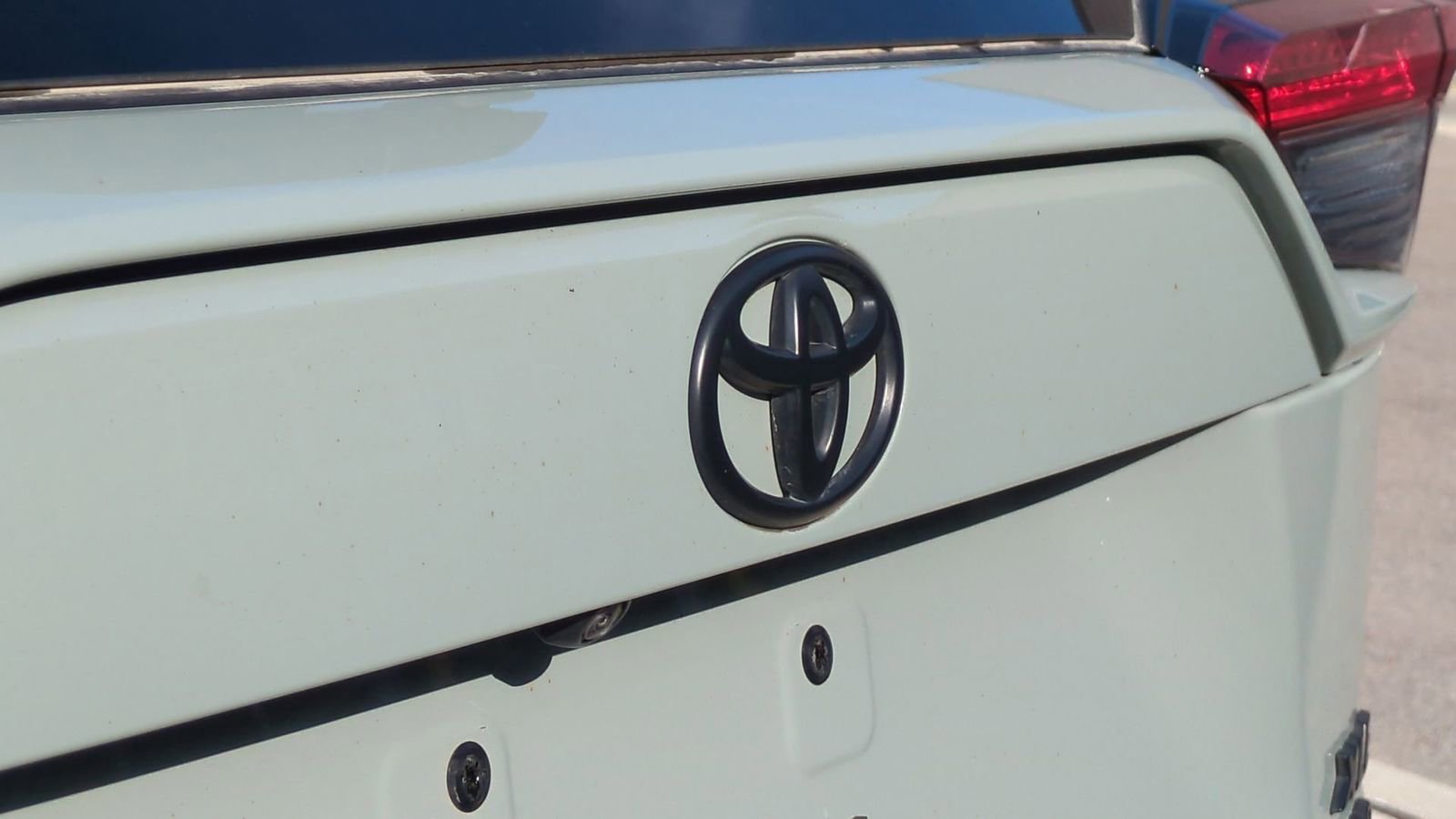 Used 2023 Toyota RAV4 XLE image 11