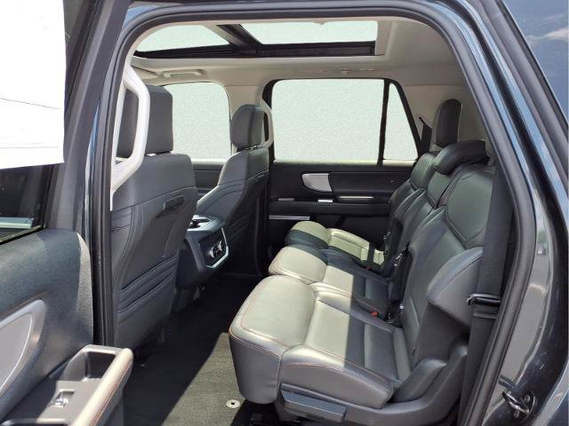 Certified 2025 Ford Expedition Max Active AWD/4WD image 9