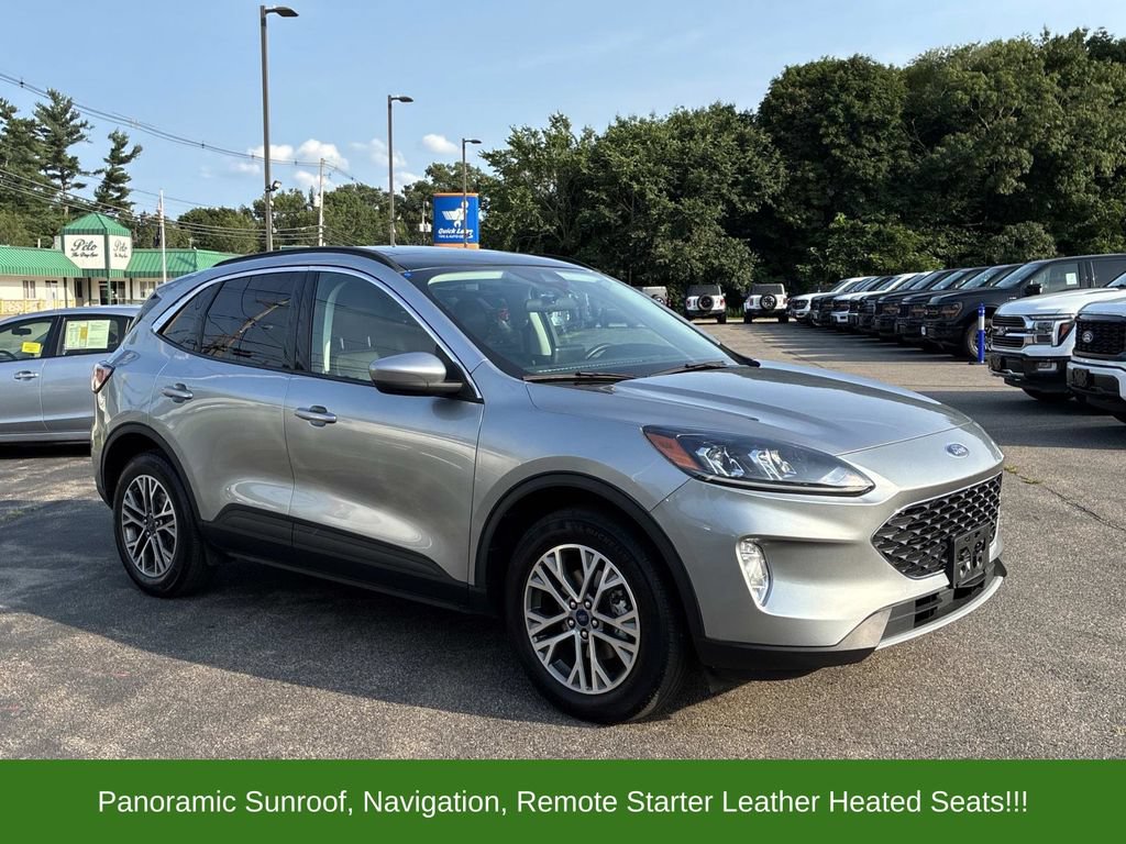 Certified 2022 Ford Escape SEL AWD/4WD image 3