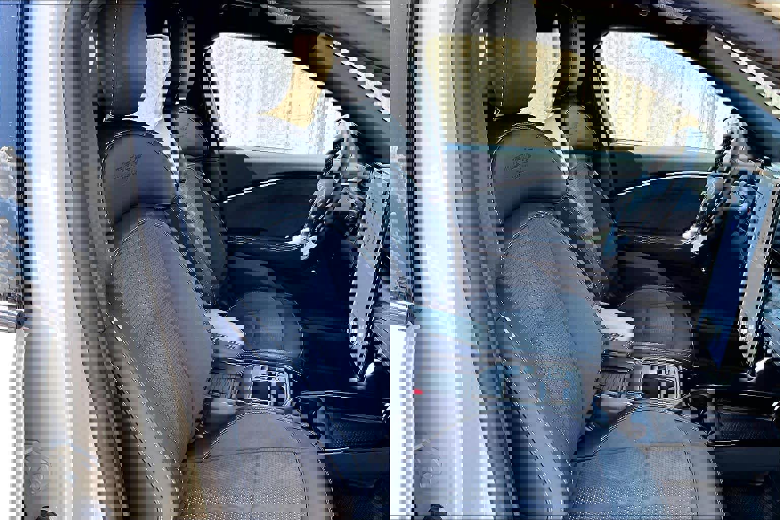 Certified 2025 Ford Mustang Mach-E GT image 12