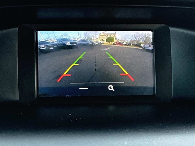 Certified 2018 Ford Focus SE w/ SE Appearance Package image 34