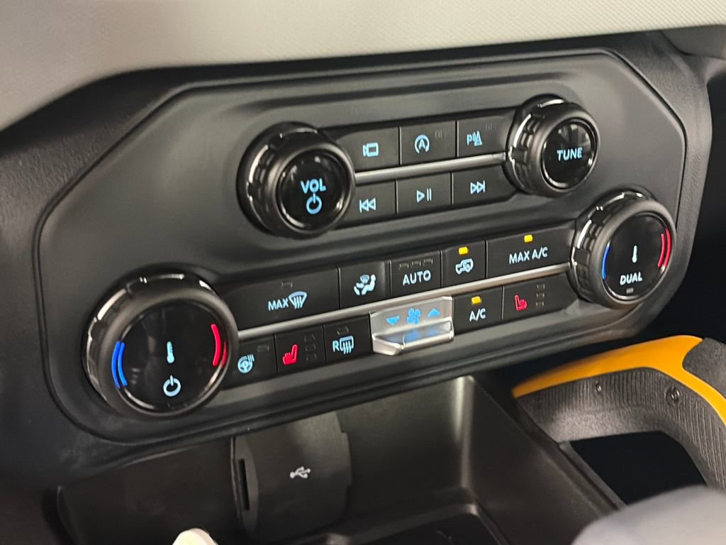 Certified 2022 Ford Bronco Badlands image 19