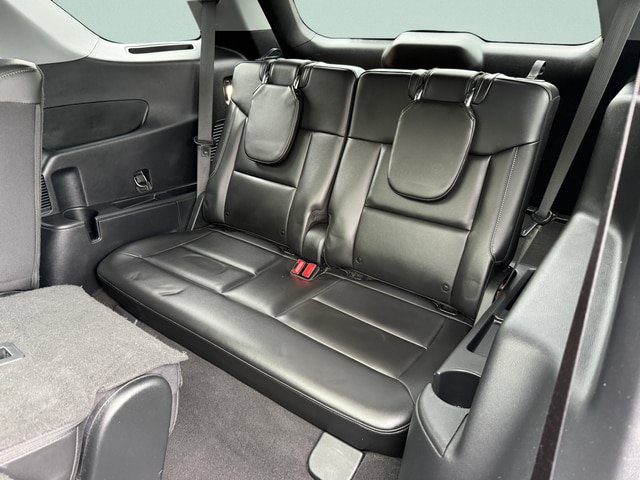Certified 2022 Ford Explorer XLT w/ Equipment Group 202A AWD/4WD image 8