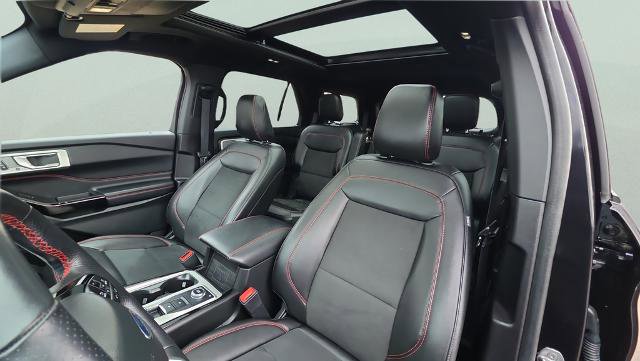 Certified 2022 Ford Explorer ST-Line w/ Class IV Trailer Tow Package image 17