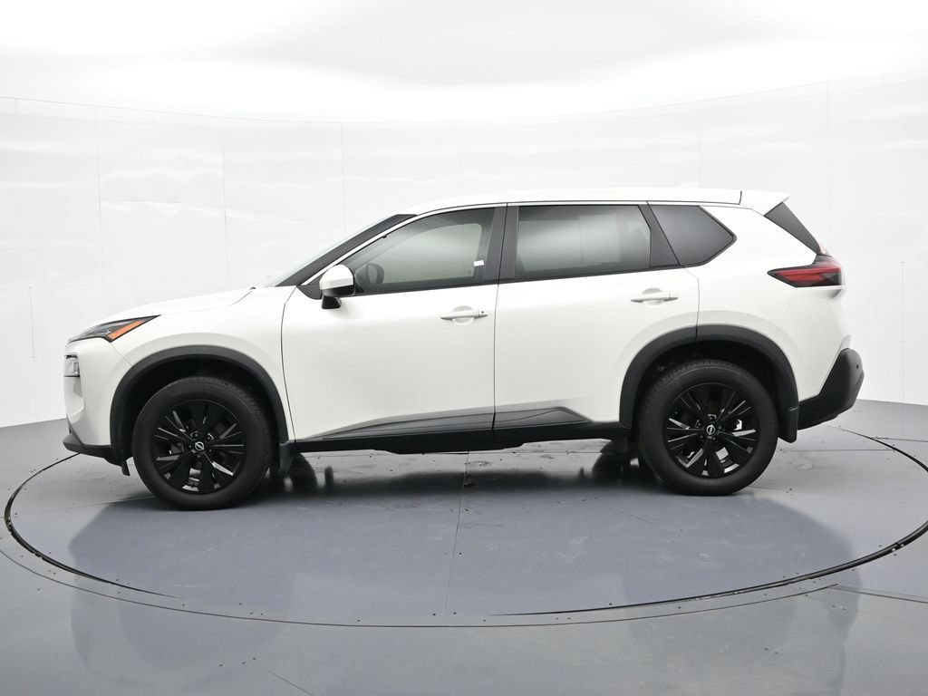 Used 2023 Nissan Rogue SV AWD/4WD image 9