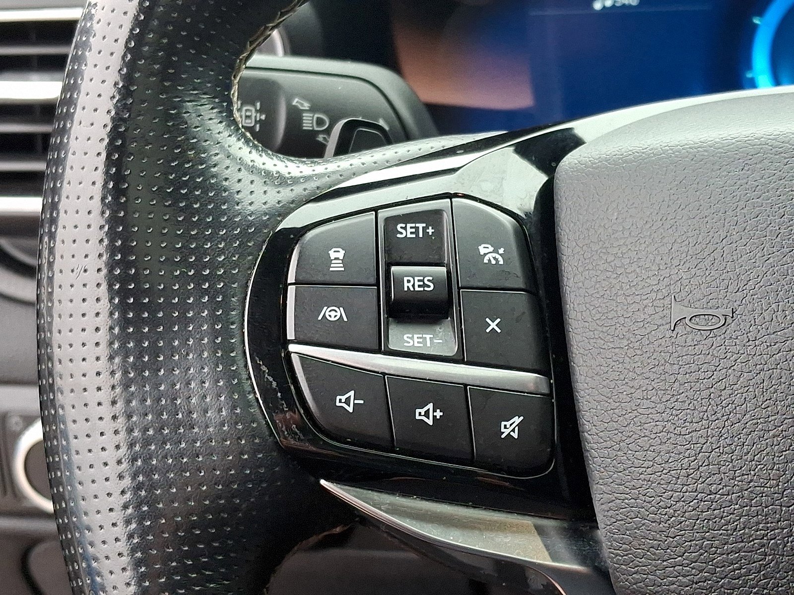 Certified 2021 Ford Explorer ST w/ Equipment Group 401A image 20