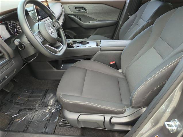 Used 2023 Nissan Rogue S FWD image 15