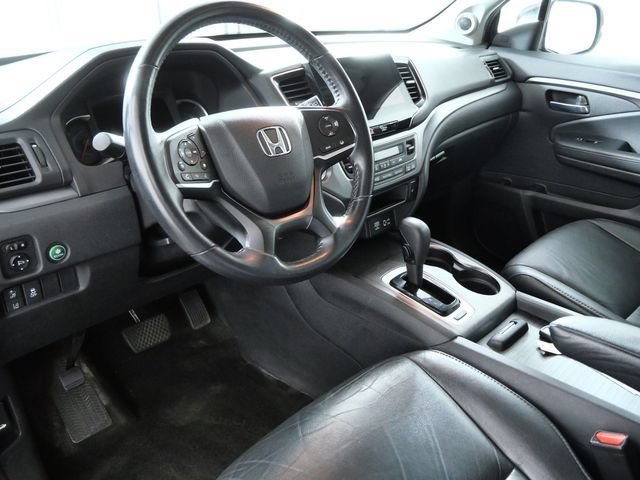 Used 2019 Honda Pilot EX-L image 2