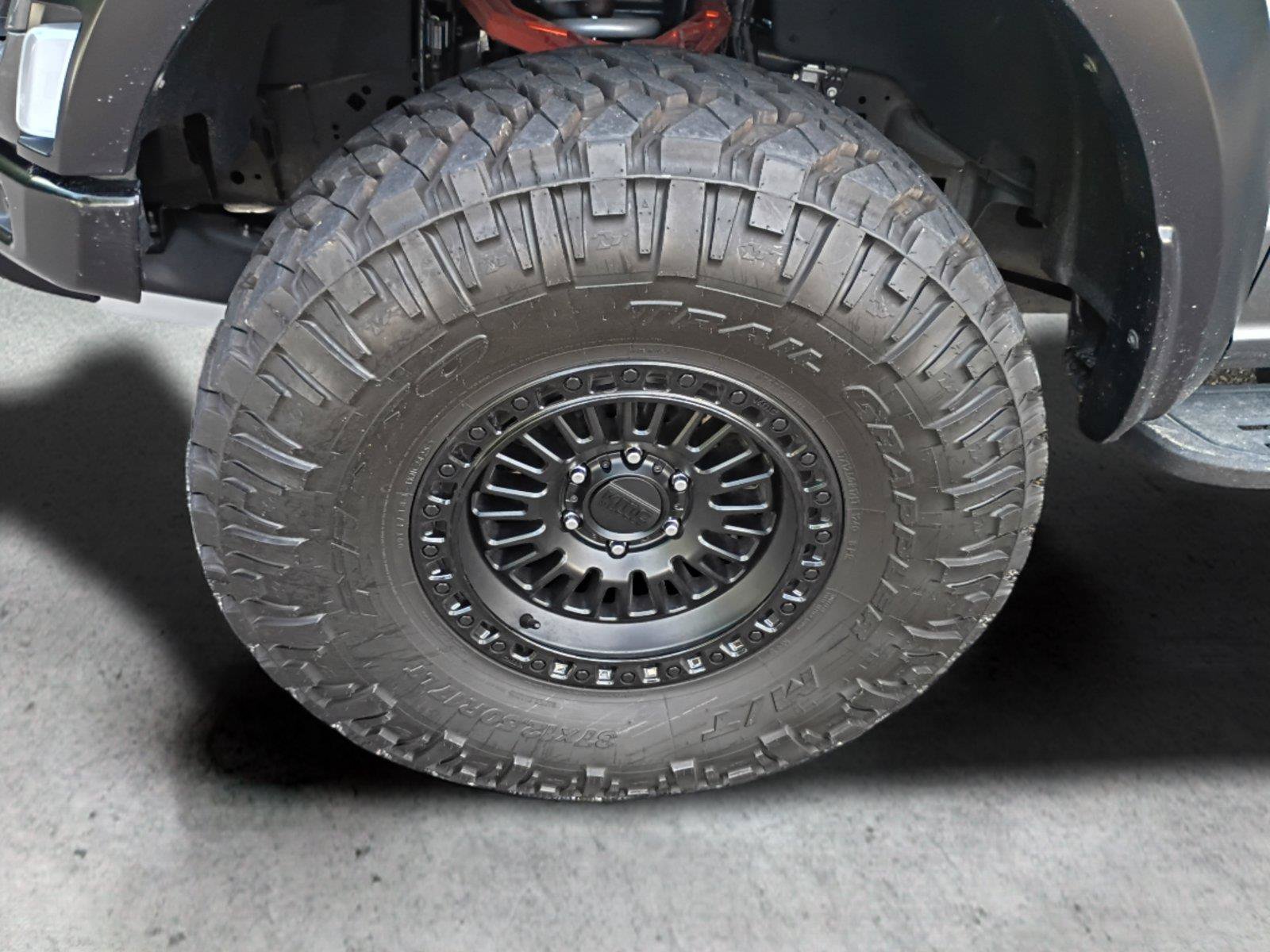Certified 2025 Ford F150 Raptor w/ Equipment Group 803A Raptor R AWD/4WD image 22