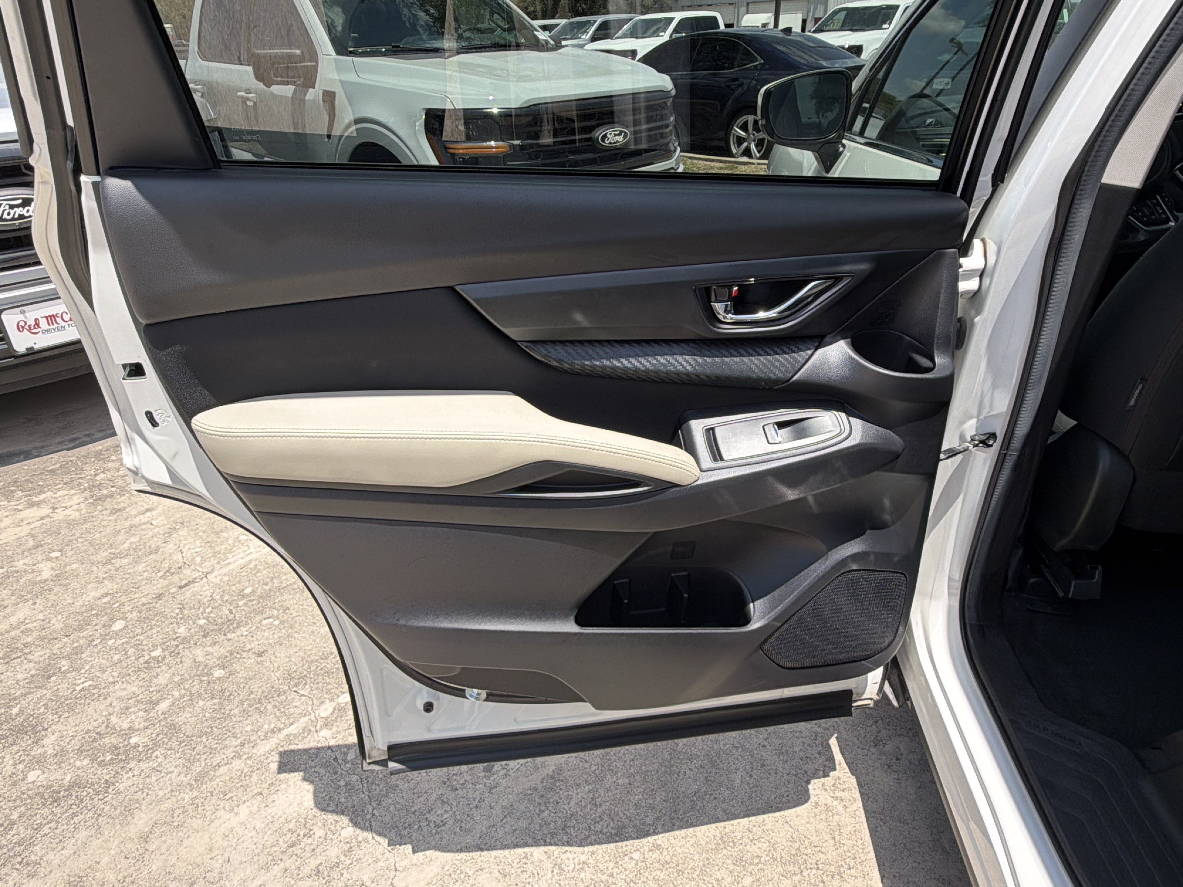 Used 2025 Subaru Ascent Premium AWD/4WD image 14