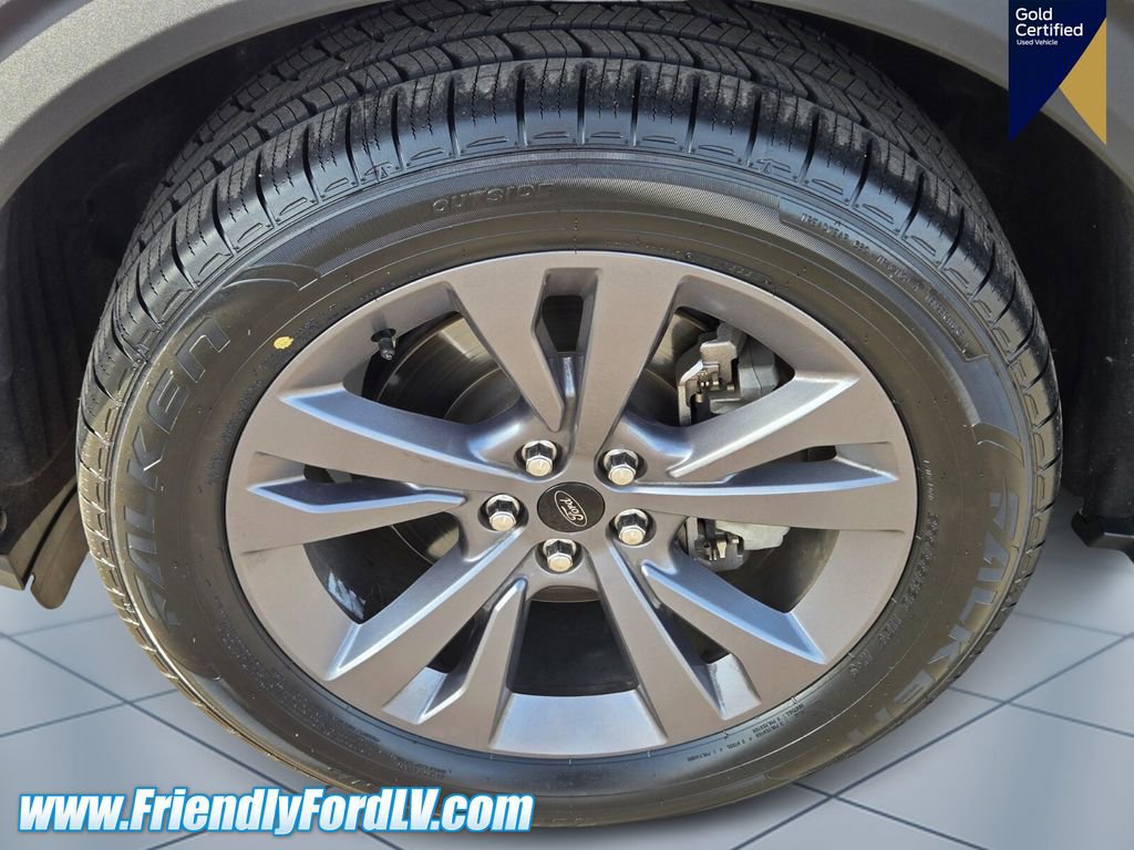 Certified 2023 Ford Explorer XLT w/ Equipment Group 202A image 7