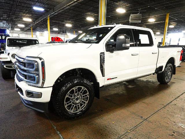 Certified 2025 Ford F350 Platinum w/ Platinum Plus Package AWD/4WD image 3