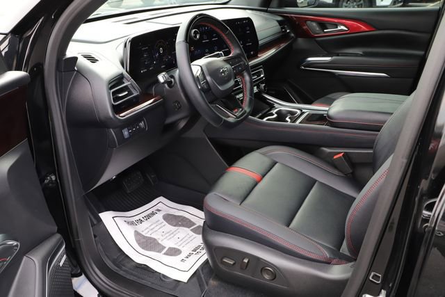 Used 2026 Chevrolet Traverse RS AWD/4WD image 13