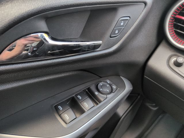 Used 2024 Chevrolet Trax RS w/ Driver Confidence Package FWD image 29