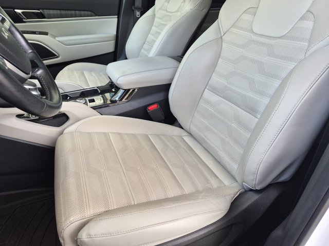 Used 2023 Kia Telluride SX Prestige AWD/4WD image 16