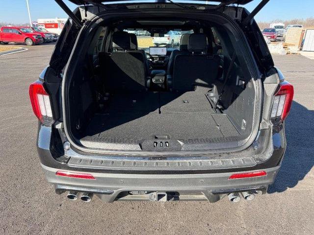 Certified 2025 Ford Explorer ST image 7