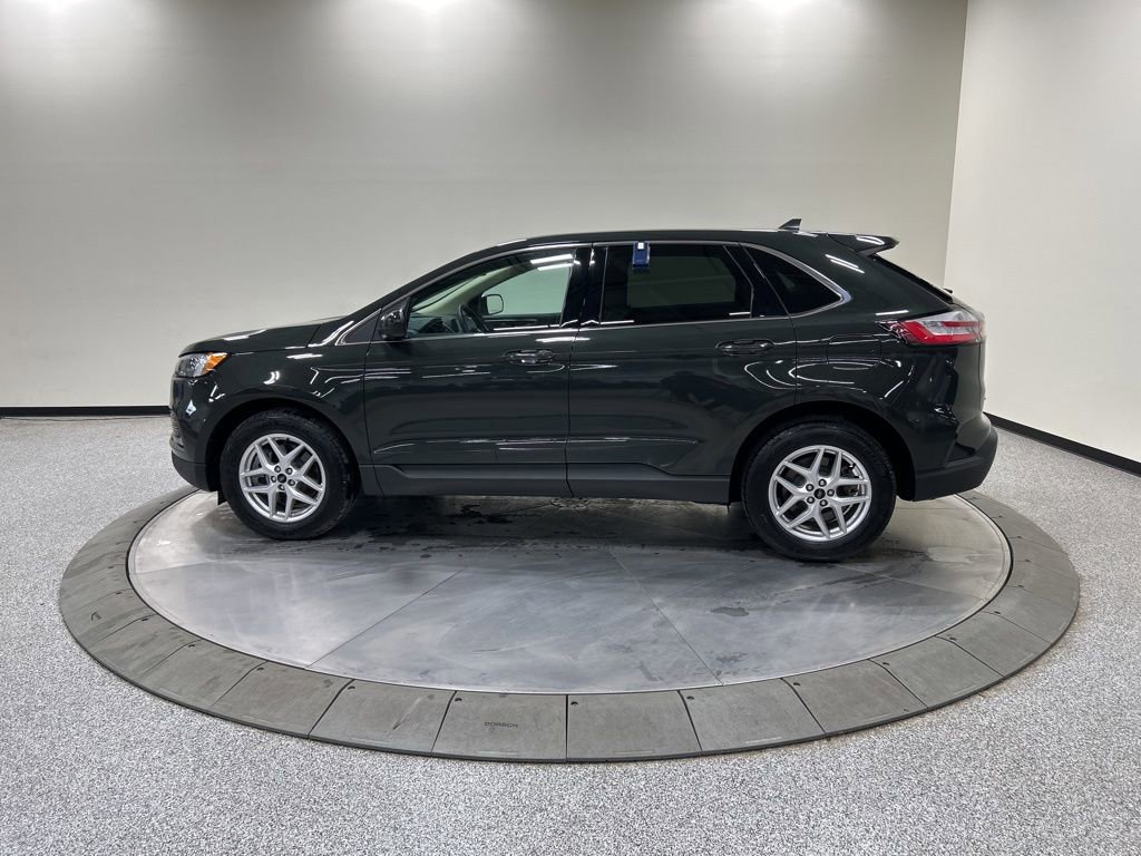 Certified 2024 Ford Edge SEL w/ Convenience Package AWD/4WD image 10