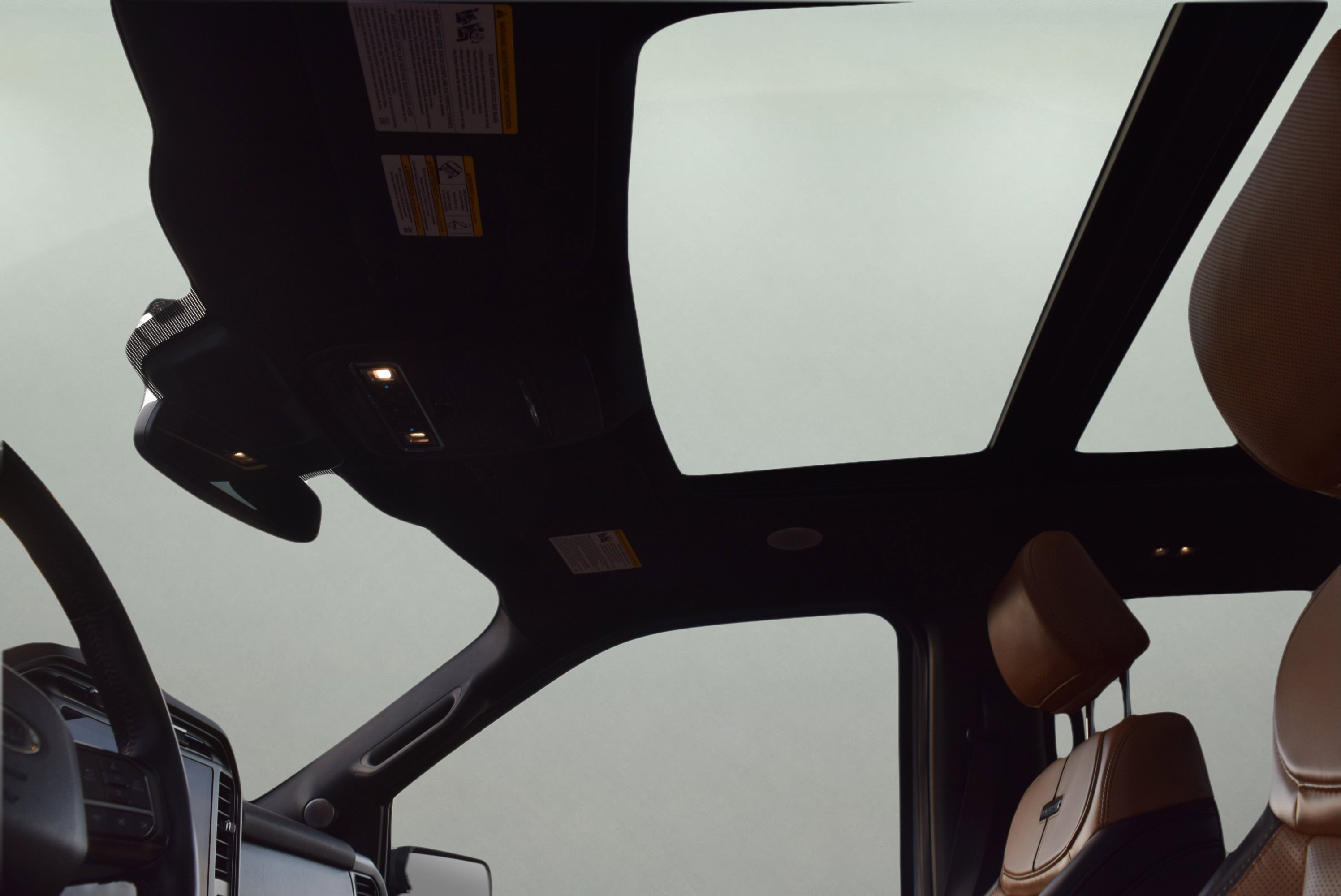 Certified 2023 Ford F150 Platinum w/ Equipment Group 701A High image 10